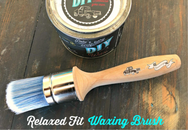 Relaxed Fit Waxing Brush